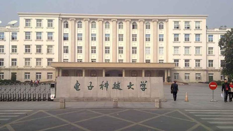 揭秘成都电子代工定制流程：从设计到量产的奥秘